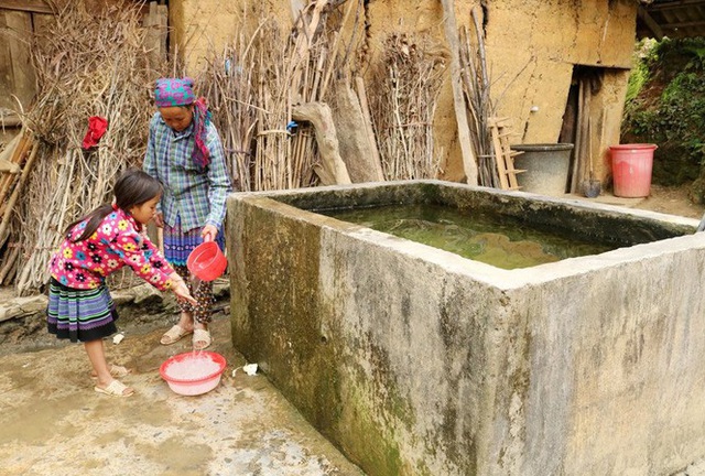 Lào Cai đặt mục tiêu 98% người dân nông thôn sử dụng nước hợp vệ sinh năm vào năm 2025 - Ảnh 1.