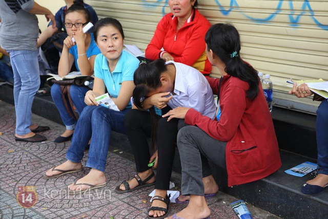 10 năm và 5 thay đổi lớn của giáo dục Việt Nam: Sổ liên lạc đi vào dĩ vãng, không còn cảnh cha mẹ đưa con lên thành phố thi Đại học - Ảnh 3.