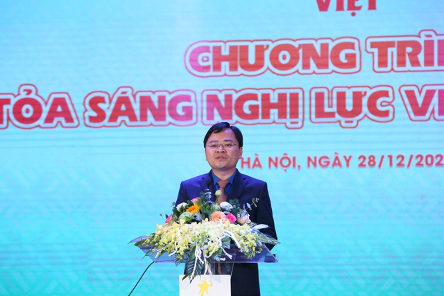 “Tỏa sáng nghị lực Việt” tôn vinh những tấm gương khuyết tật - Ảnh 3.