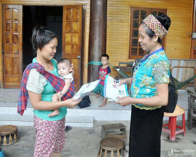 Những người thầm lặng nơi bản xa, “ăn cơm nhà, vác tù và hàng tổng” - Ảnh 2.