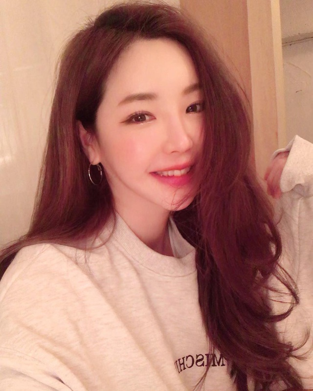 Luyện xong bí kíp makeup tự nhiên này, dễ là nhiều người sẽ tin bạn ngủ dậy đã đẹp sẵn - Ảnh 3. Luyện xong bí kíp makeup tự nhiên này, dễ là nhiều người sẽ tin bạn ngủ dậy đã đẹp sẵn - Ảnh 3.