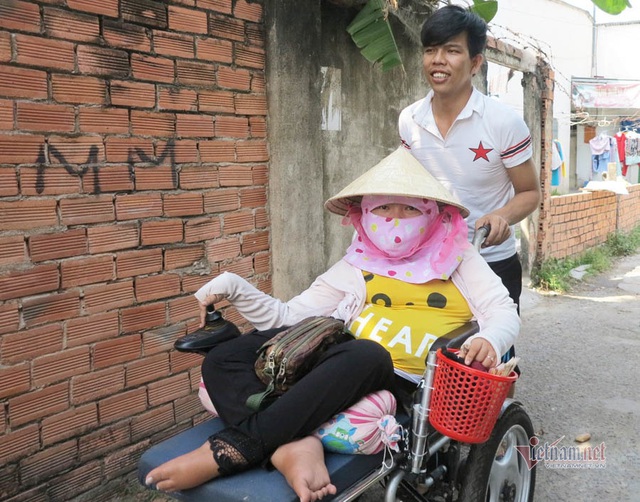 Tình yêu của anh chồng Long An với người ngồi xe lăn, hơn 5 tuổi - Ảnh 7.