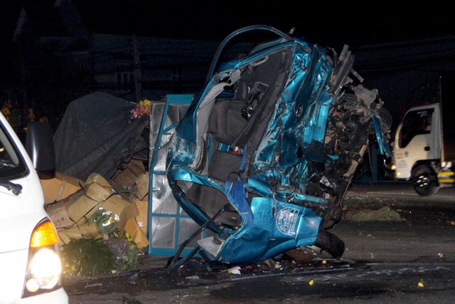 Thêm 2 người tử vong trong vụ tai nạn kinh hoàng giữa xe khách và xe tải ở Bình Dương - Ảnh 2.