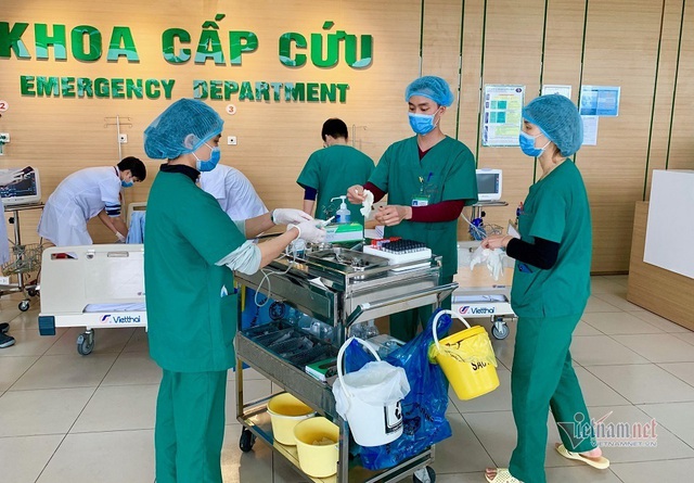 Ban quản lý tòa nhà yêu cầu từ chối khách thuê là tiếp viên hàng không: Kỳ thị là tội ác! - Ảnh 5.