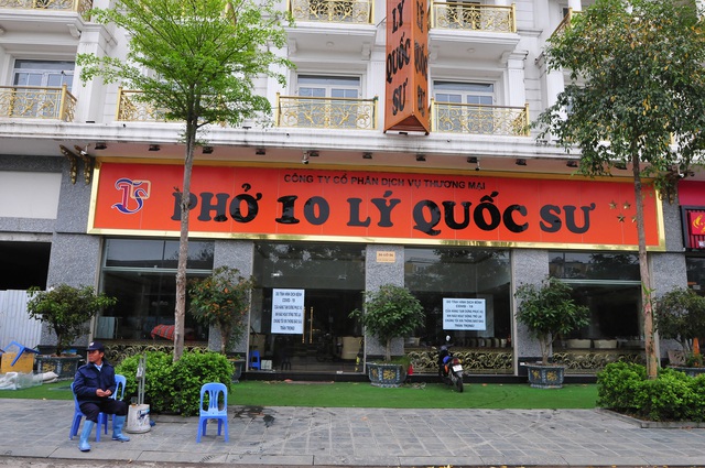 Hà Nội: Hàng loạt nhà hàng lớn đóng cửa chống dịch COVID-19 - Ảnh 6.