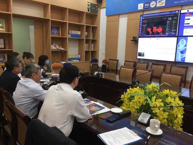 30 chuyên gia hàng đầu Việt Nam tham gia tổ hội chẩn điều trị ca bệnh COVID-19 diễn biến nặng, nguy kịch - Ảnh 2.