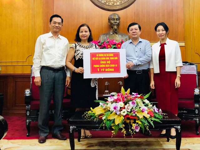 Nữ giảng viên gốc Việt ở Trung Quốc ủng hộ 1 tỷ đồng chống COVID-19 - Ảnh 3.