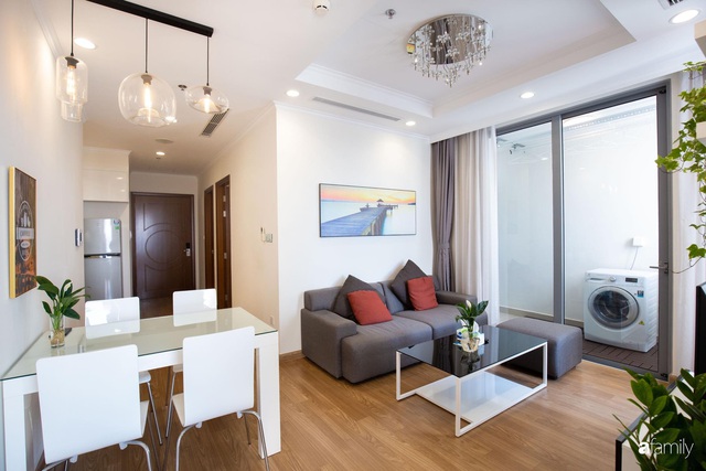 Căn hộ 64m² đầy lôi cuốn nhờ cách lựa chọn đồ đạc thông minh và view ngắm hoàng hôn ở Hà Nội - Ảnh 3.