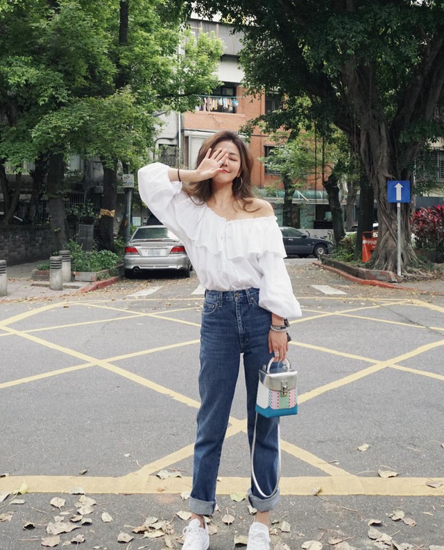 Áo blouse quý tộc , bánh bèo là thế nhưng lên đồ lại sang chảnh khó tin - Ảnh 4.