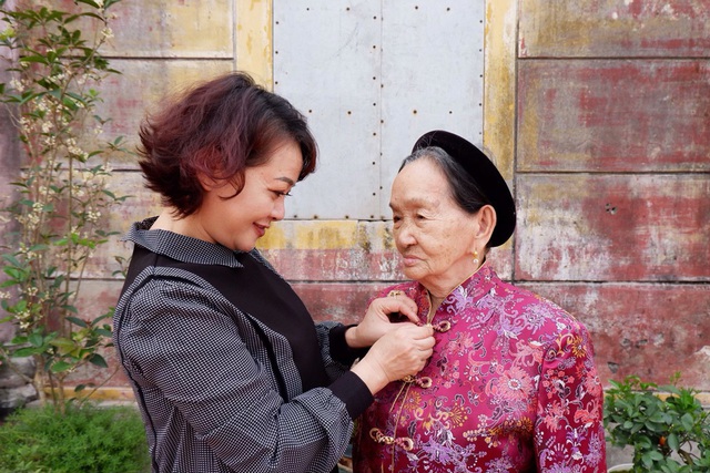 Nghệ sĩ Việt gửi lời xúc động đến “người phụ nữ đặc biệt” ngày 8/3 - Ảnh 1.