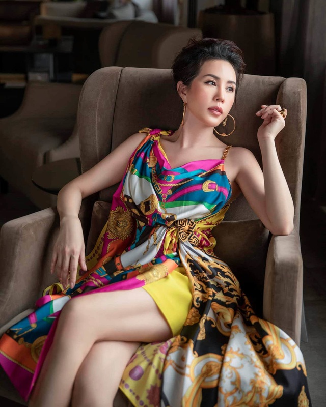Hoa hậu Thu Hoài tuổi 44: Xinh đẹp, giàu có, hạnh phúc bên bạn trai kém 10 tuổi - Ảnh 3.