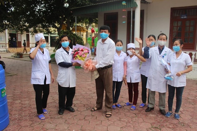 Hà Tĩnh bàn giao 154 công dân hoàn thành cách ly y tế - Ảnh 4.