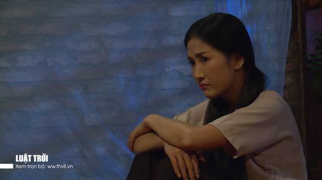 Luật trời hé lộ tập 19: Cậu chủ Tiến đẹp trai bị đánh tan nát nhưng vẫn bảo vệ dì Trang - Ngọc Lan - Ảnh 2.
