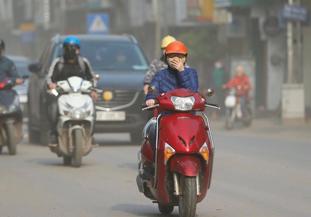 Vì sao Hà Nội vẫn ô nhiễm không khí dù đang giãn cách xã hội? - Ảnh 1.