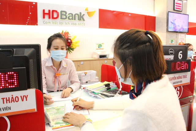 Mua sắm thỏa thích nhận ưu đãi thả ga từ HDBank - Ảnh 1.