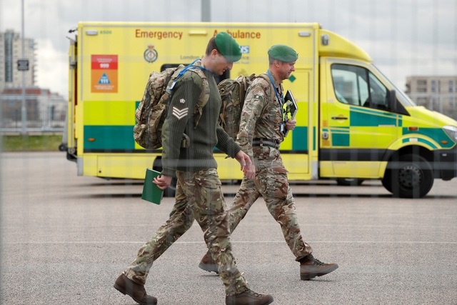 London mở cửa bệnh viện dã chiến lớn nhất thế giới chỉ sau 9 ngày - Ảnh 11.