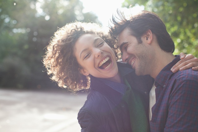 Hôn nhân của bạn sẽ luôn hạnh phúc nếu bạn giữ được 9 thói quen nghe thì đơn giản nhưng thực hiện không hề dễ dàng sau - Ảnh 2.
