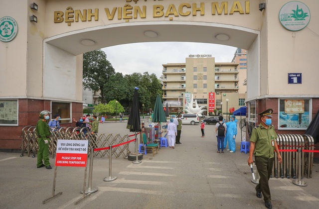 Đã rà soát được hơn 52.000 người liên quan đến Bệnh viện Bạch Mai - Ảnh 3.