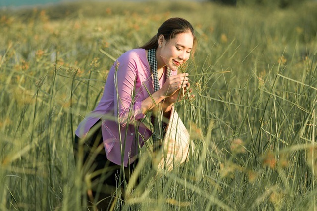 Hồ Bích Trâm làm thôn nữ - Ảnh 3.