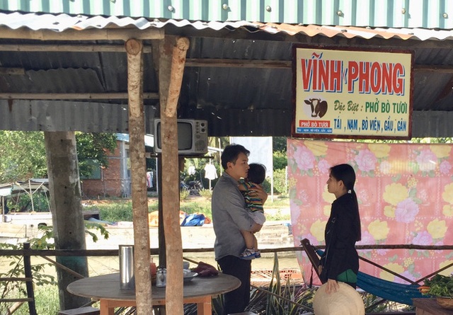 Mẹ ghẻ: Cô tiểu thư giàu có thuê giang hồ xử bồ cũ của chồng, tát sưng mặt nhục nhã giữa quán ăn  - Ảnh 1.