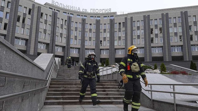 Cháy bệnh viện chữa Covid-19 ở Nga, 5 người thiệt mạng - Ảnh 1.