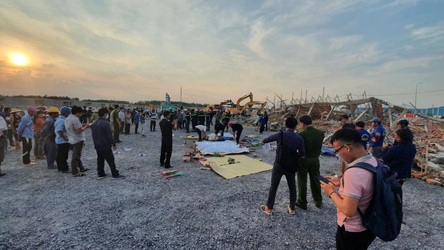Sập công trình xây dựng ở Đồng Nai, ít nhất 10 người chết - Ảnh 4.