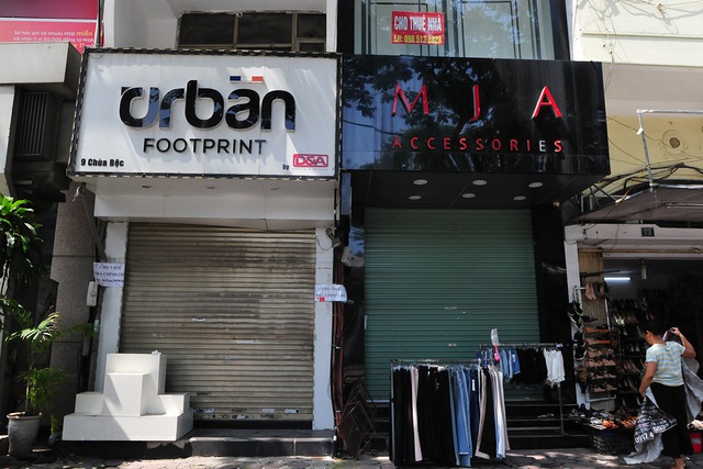 Hàng loạt cửa hàng trên trục đường kinh doanh sầm uất Chùa Bộc - Thái Hà tìm người thuê mới - Ảnh 4.