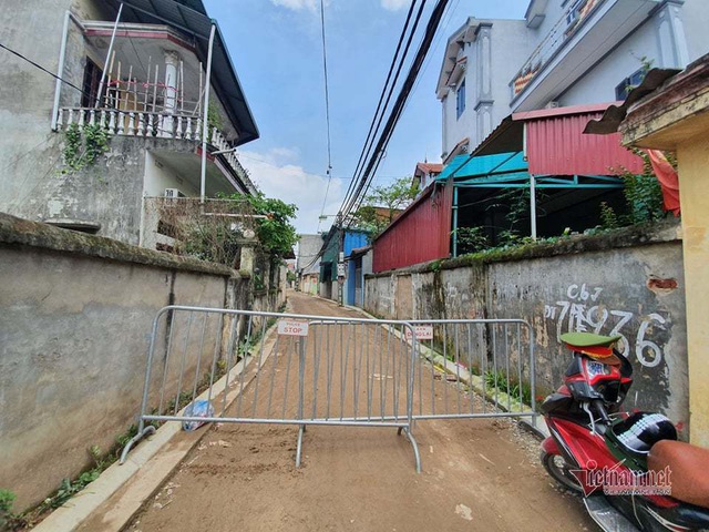 H&agrave; Nội phong tỏa th&ocirc;n Ki&ecirc;u Kỵ với 600 người d&acirc;n - Ảnh 2.