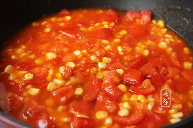 Nấu cà chua với tôm quá bình thường, thêm nguyên liệu này vị ngon tăng lên gấp bội - Ảnh 5.