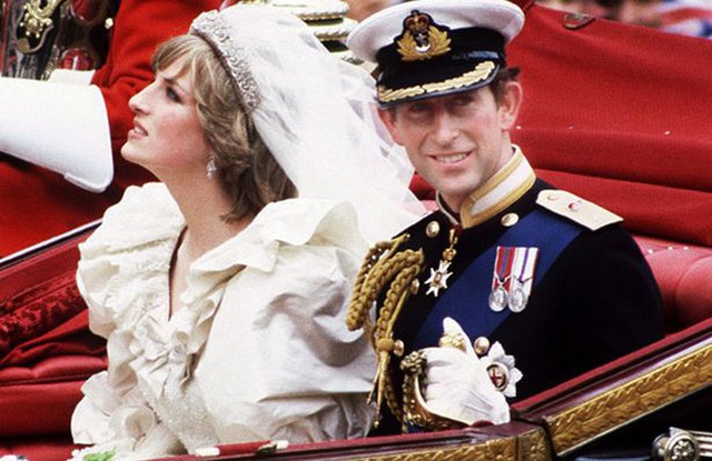 Công nương Diana, Meghan Markle và những scandal hoàng gia liên quan tới Hollywood - Ảnh 3.
