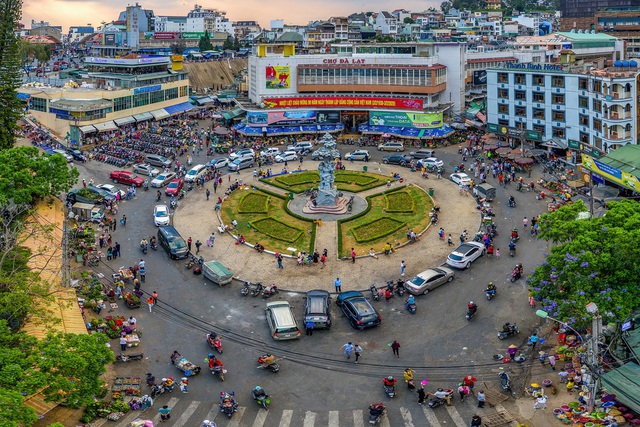 Chùm ảnh: Đà Lạt trước và trong kỳ nghỉ lễ 30/4 - Ảnh 8.