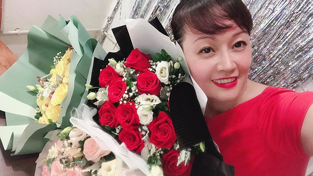  Chị gái ruột từng lọt Top 10 Hoa hậu Việt Nam của danh hài Vân Dung giờ ra sao? - Ảnh 2.