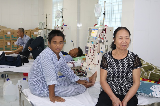 Bệnh viện Giao thông vận tải (KV Hải Phòng) hỏng máy chạy thận, nhiều bệnh nhân lo lắng - Ảnh 4.