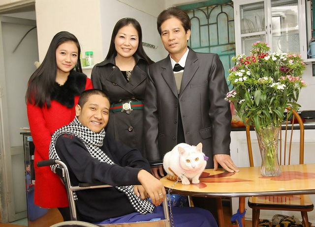 Chàng trai Quảng Ninh kiếm tiền từ 3 công việc chỉ bằng một ngón tay - Ảnh 5.