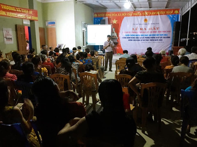 Hưng Nguyên (Nghệ An) ra mắt CLB phòng chống bạo lực gia đình - Ảnh 2.