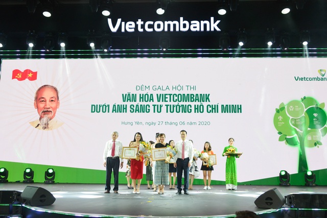 Hội thi “Văn hoá Vietcombank dưới ánh sáng tư tưởng Hồ Chí Minh” thành công tốt đẹp - Ảnh 5.