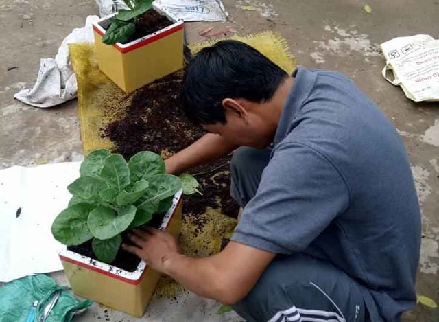 Tình yêu người chồng Vĩnh Long dành cho vợ 3 lần nhận ‘án tử’ ung thư - Ảnh 2.