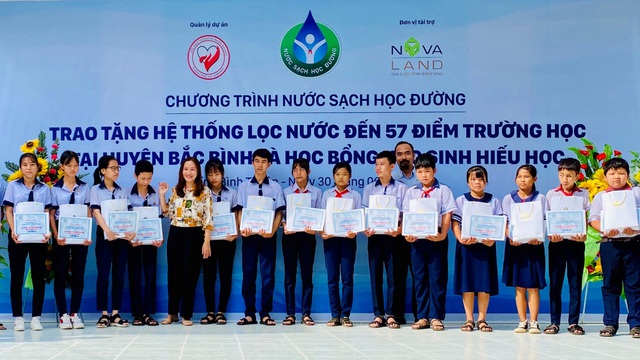 Tập đoàn Novaland - lan tỏa niềm vui “nước sạch học đường” đến huyện Bắc Bình, tỉnh Bình Thuận - Ảnh 3.