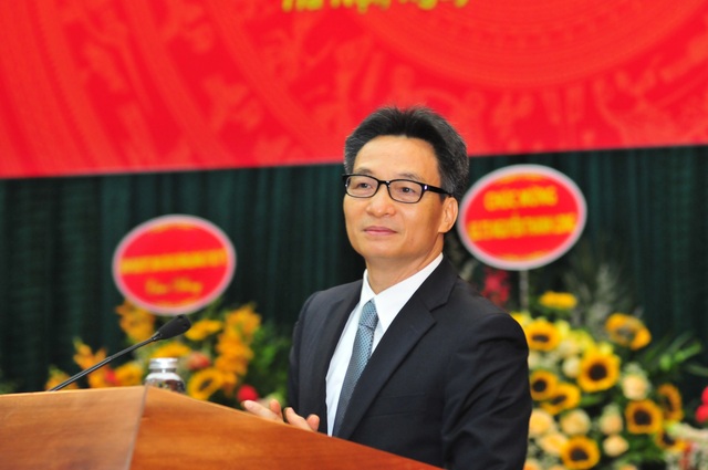 Công bố quyết định giao quyền Bộ trưởng Bộ Y tế với GS.TS Nguyễn Thanh Long - Ảnh 1.