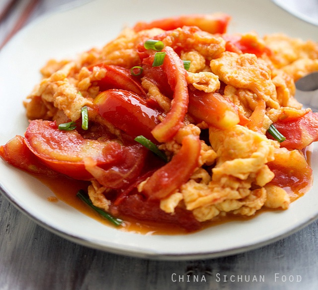 Trứng xào cà chua - Ảnh 1.