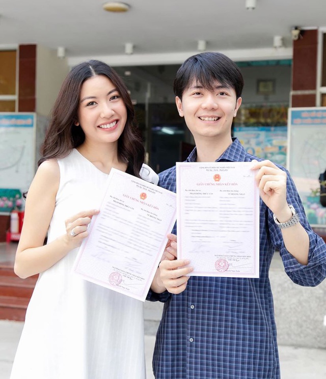 Thông tin đắt về hôn lễ của Thúy Vân và chồng đại gia: Khách sạn 5 sao ở TP.HCM, lộ diện 2 khách mời sao Vbiz - Ảnh 5. Thông tin đắt về hôn lễ của Thúy Vân và chồng đại gia: Khách sạn 5 sao ở TP.HCM, lộ diện 2 khách mời sao Vbiz - Ảnh 5.