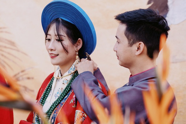 Cô dâu chú rể diện gây ấn tượng mạnh khi cổ phục triều Nguyễn trong ngày cưới - Ảnh 2.