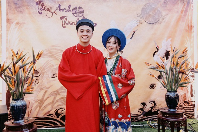 Cô dâu chú rể diện gây ấn tượng mạnh khi cổ phục triều Nguyễn trong ngày cưới - Ảnh 3.