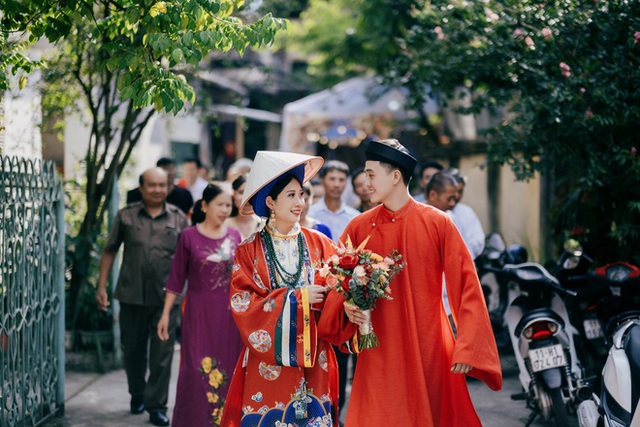 Cô dâu chú rể diện gây ấn tượng mạnh khi cổ phục triều Nguyễn trong ngày cưới - Ảnh 7.