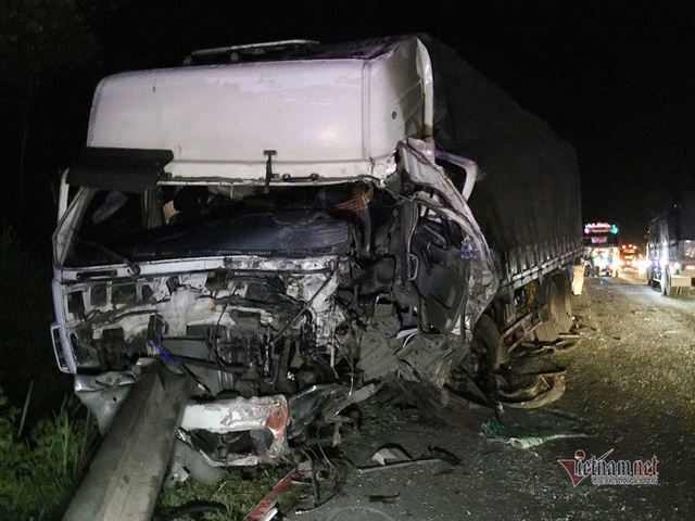 Xe khách gây tai nạn kinh hoàng tại Bình Thuận, 8 người chết thảm - Ảnh 2.