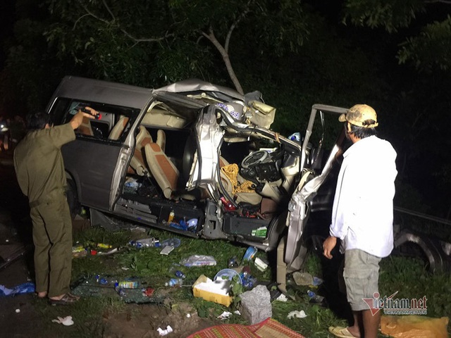 Xe khách gây tai nạn kinh hoàng tại Bình Thuận, 8 người chết thảm - Ảnh 3.