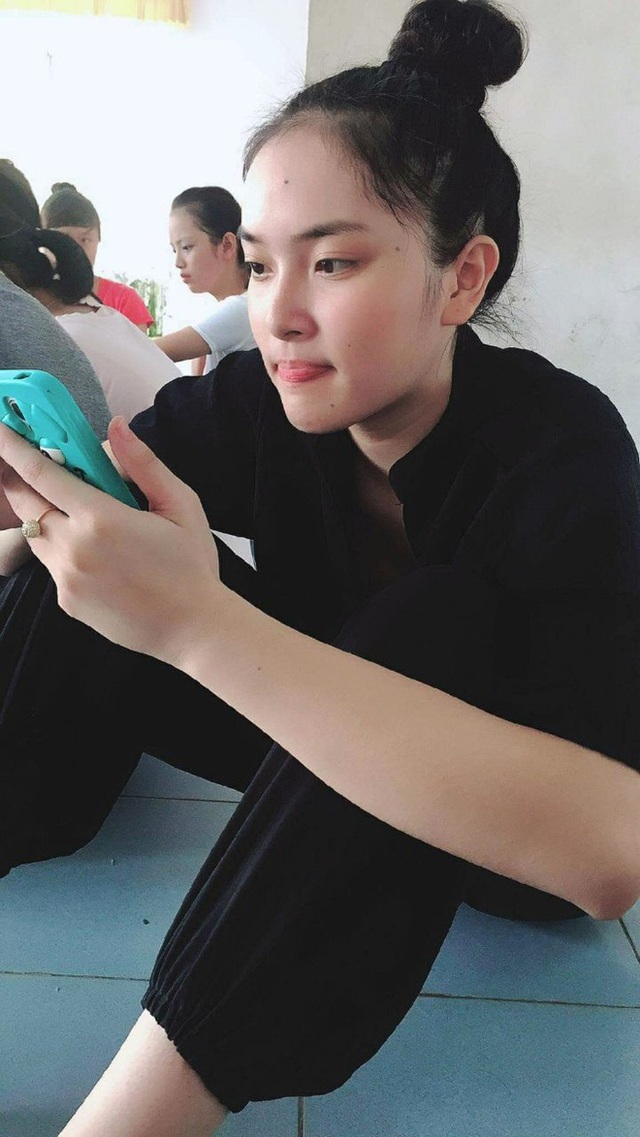 Nhan sắc đời thường của thí sinh Hoa hậu Việt Nam 2020 - Ảnh 2.