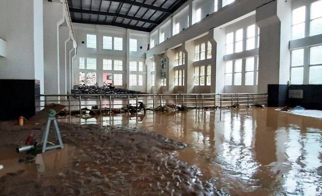 Mưa lũ lịch sử ở Hà Giang khiến 2 nhà máy thủy điện thiệt hại 370 tỷ đồng - Ảnh 3.