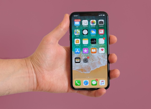 iPhone XS ngày càng rẻ ở Việt Nam - Ảnh 1.