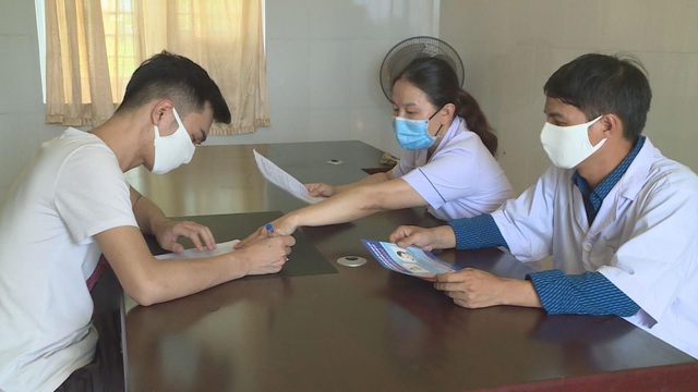 16 người ở Hà Tĩnh từng tiếp xúc với bệnh nhân 435 đều âm tính lần 1 - Ảnh 1.